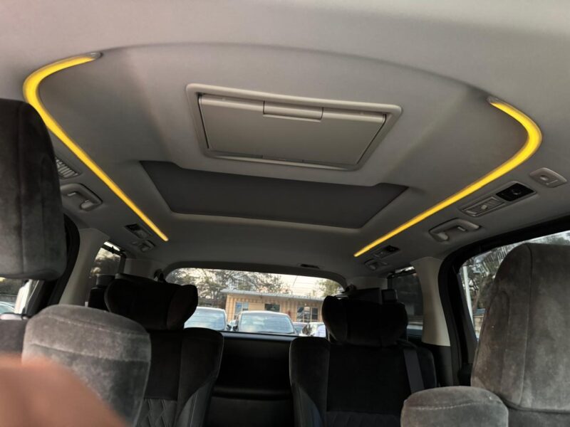 2017 Toyota Vellfire 2.5L