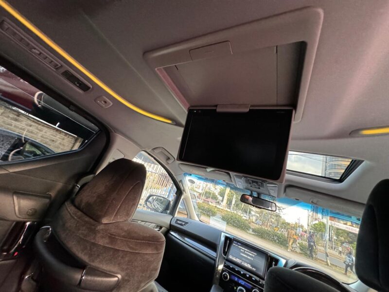 2017 Toyota Vellfire 2.5L